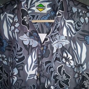 Men size extra large Hawaiian button down
